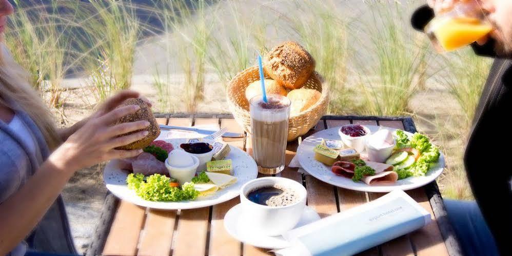 Airport Hotel One Aparthotel Sylt Bagian luar foto