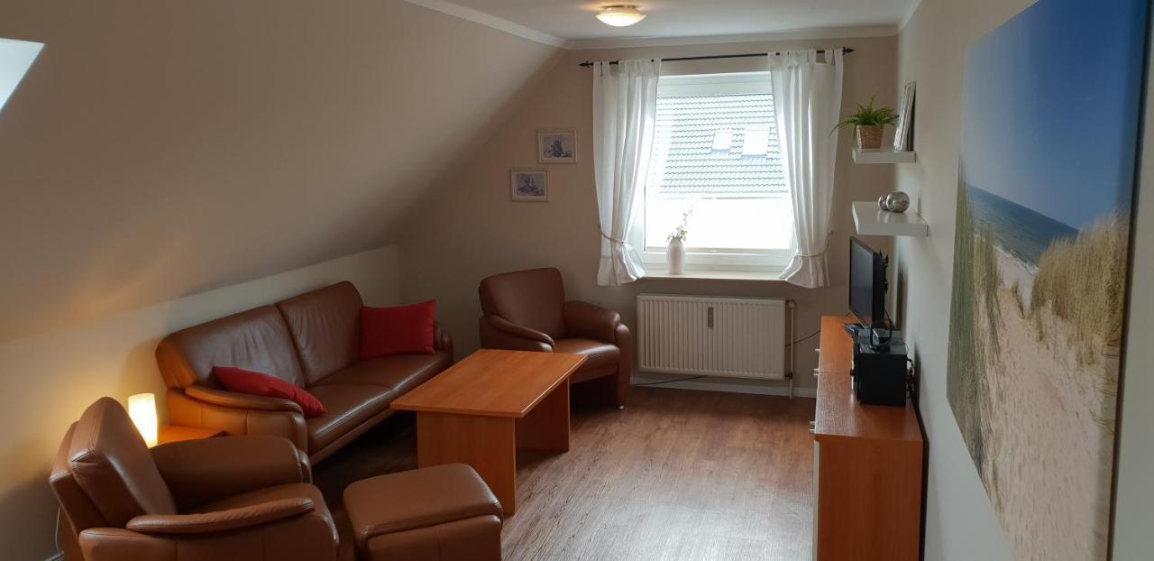 Airport Hotel One Aparthotel Sylt Bagian luar foto