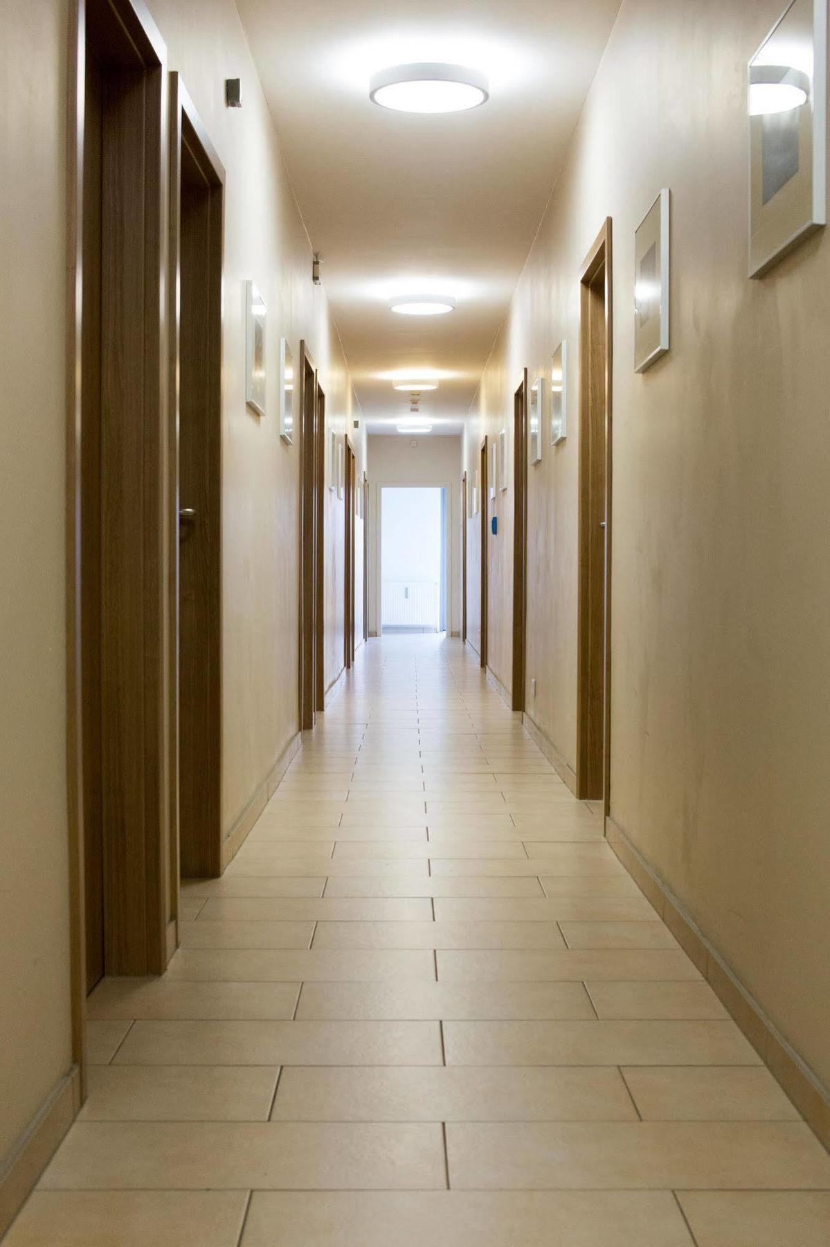 Airport Hotel One Aparthotel Sylt Bagian luar foto